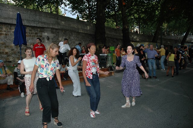 min 2005 08 08 Paris plage 083